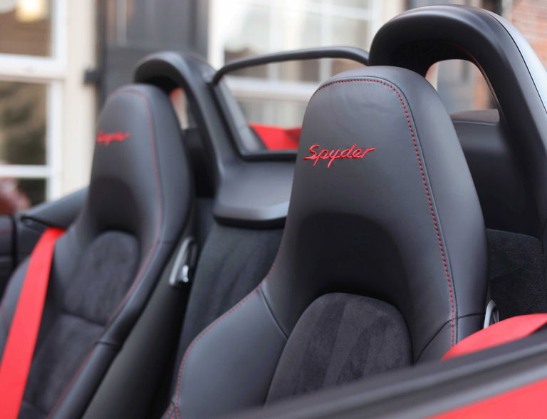 Porsche 981 Boxster Spyder