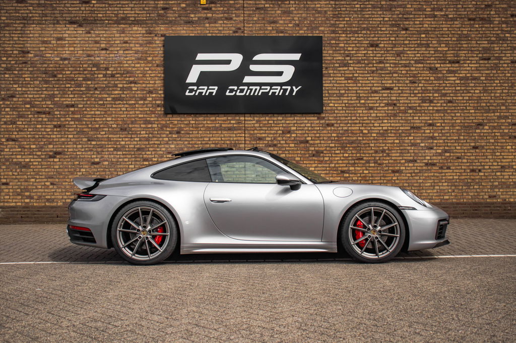 Porsche 992 Carrera 4S