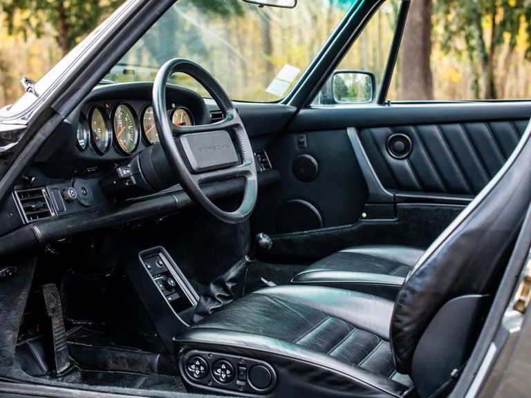 Porsche 911 Turbo 3.3