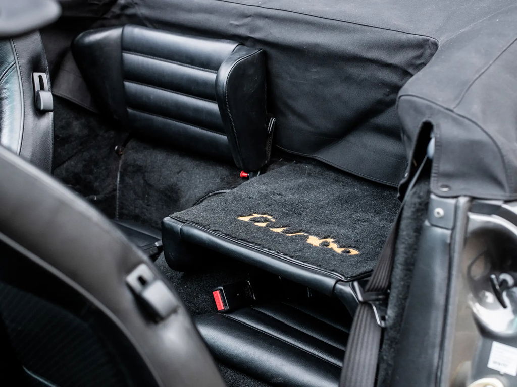 Porsche 911 Turbo 3.3