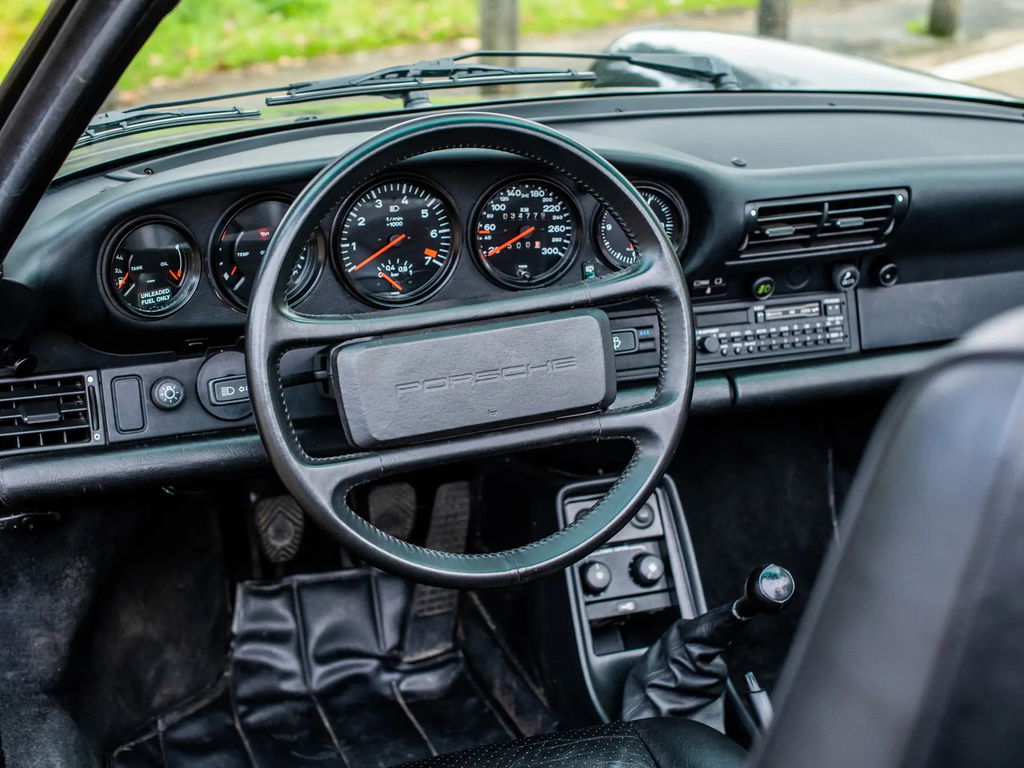 Porsche 911 Turbo 3.3