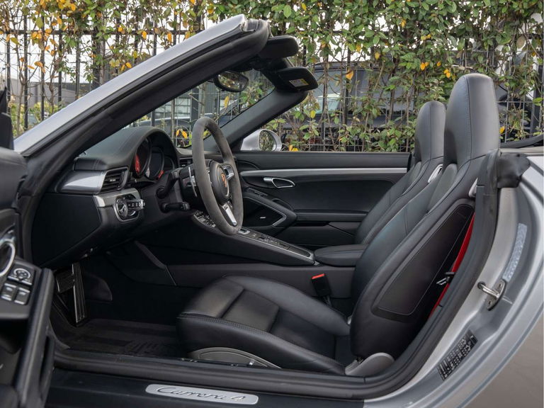 Porsche 991 Carrera 4