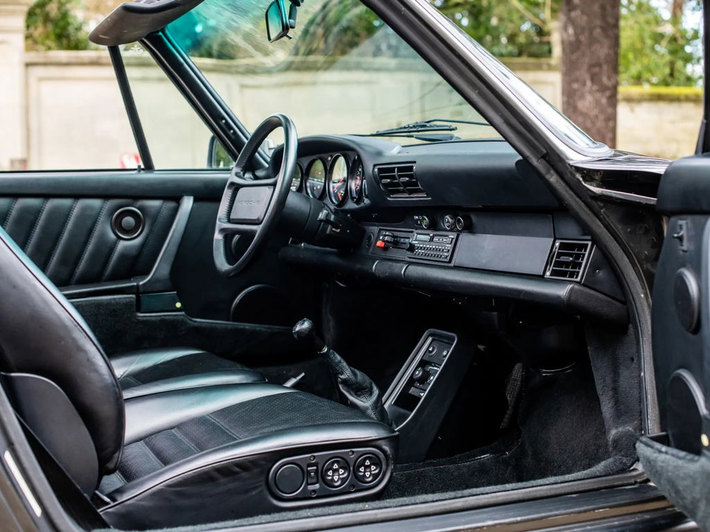 Porsche 911 Turbo 3.3