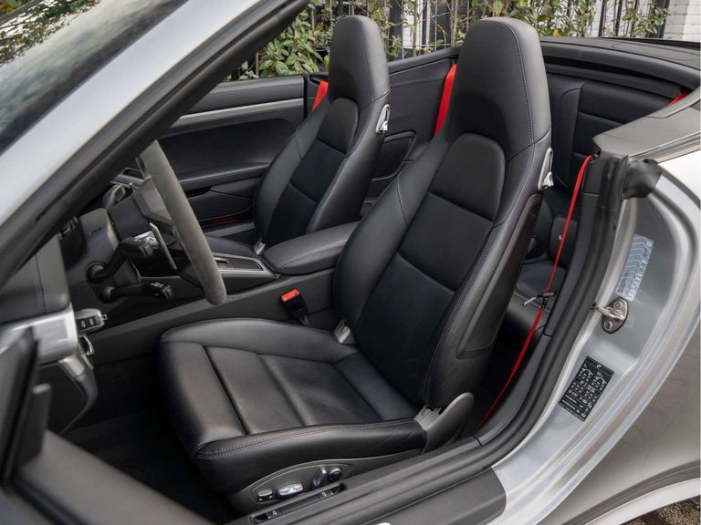 Porsche 991 Carrera 4