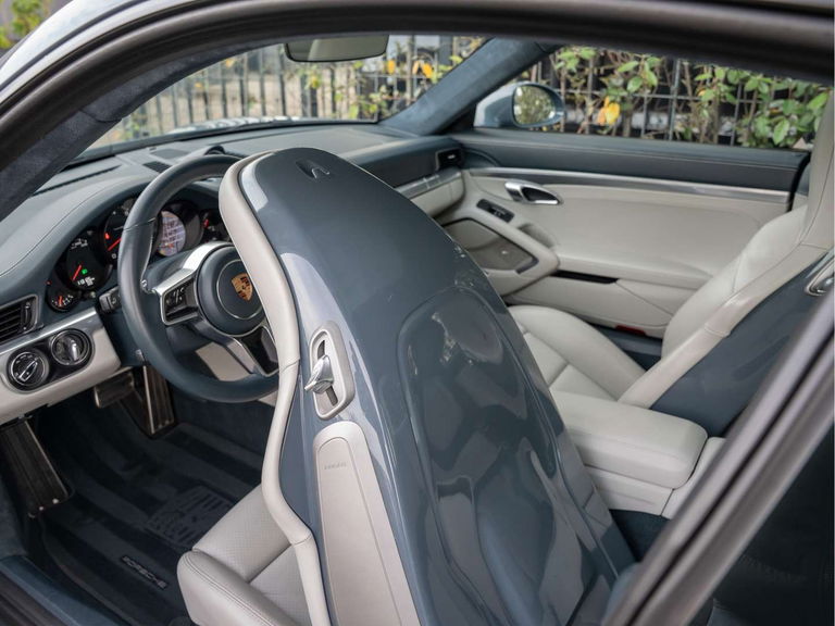 Porsche 991.2 Carrera