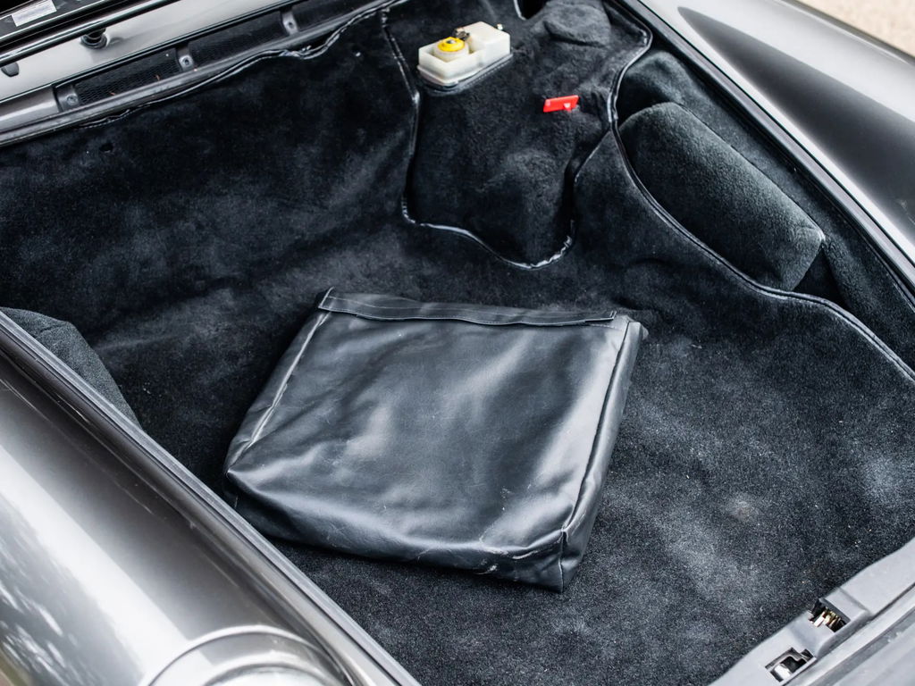 Porsche 911 Turbo 3.3