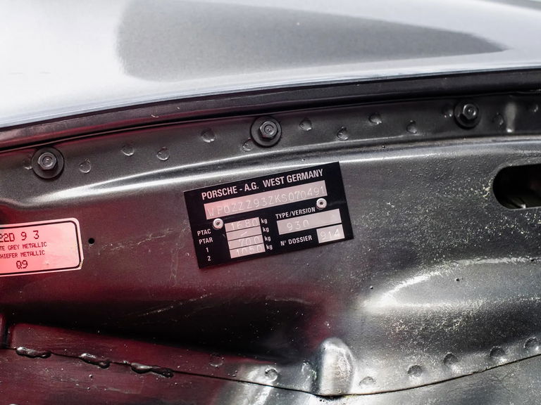 Porsche 911 Turbo 3.3