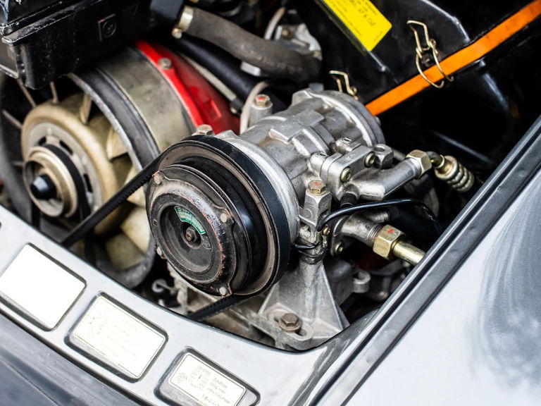 Porsche 911 Turbo 3.3