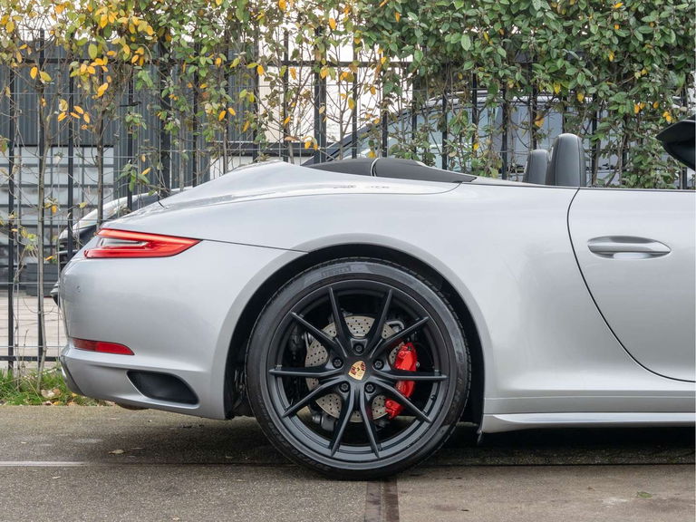 Porsche 991 Carrera 4