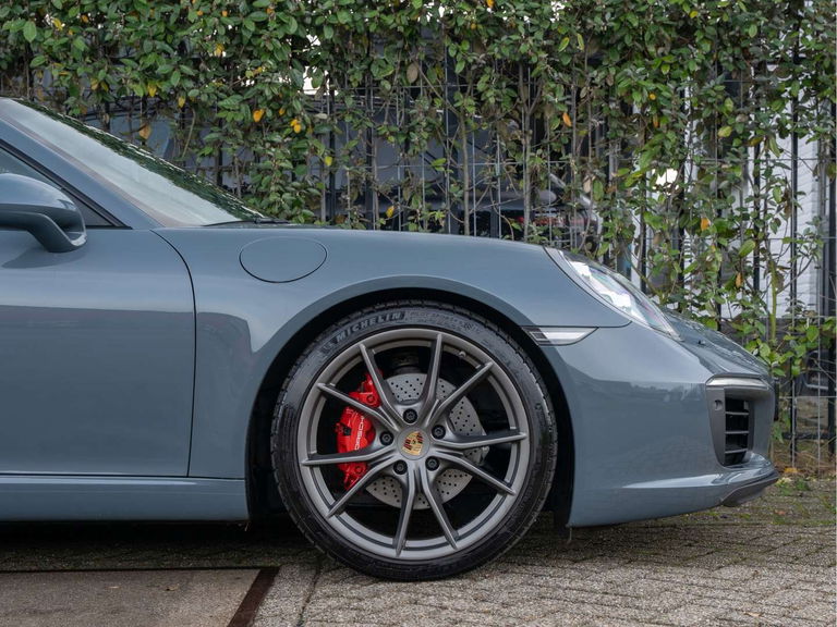 Porsche 991.2 Carrera