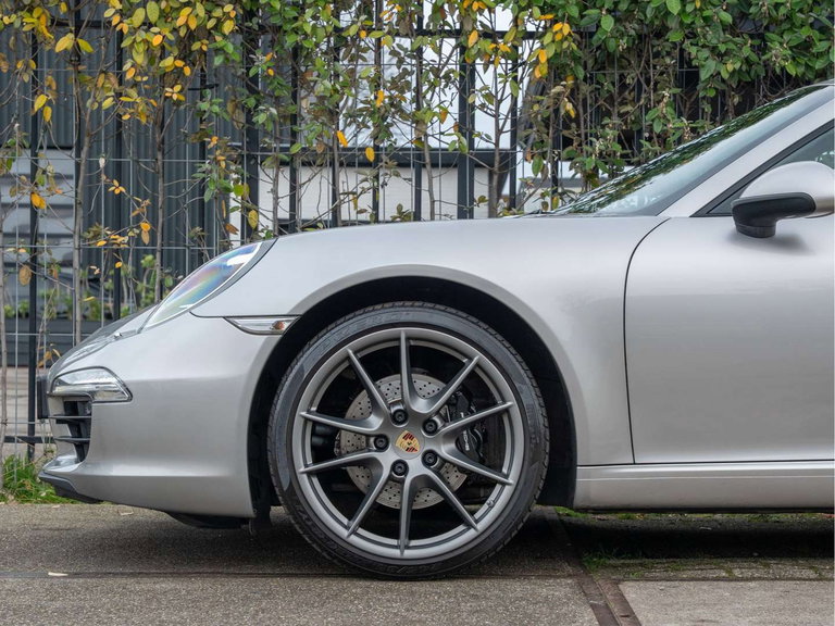 Porsche 991 Carrera