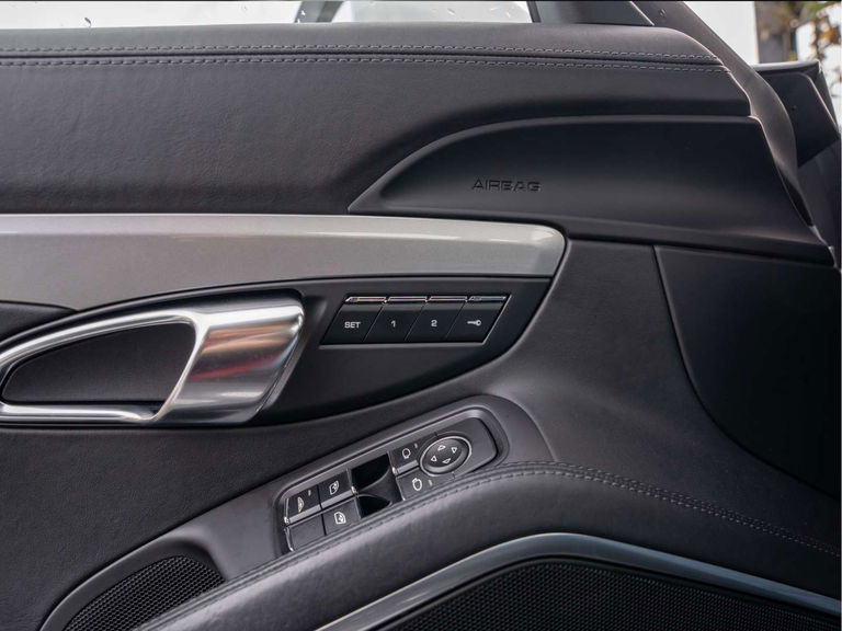 Porsche 991 Carrera 4