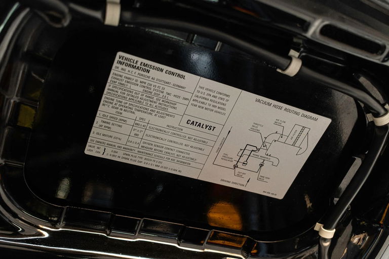 Porsche 964 Carrera 4