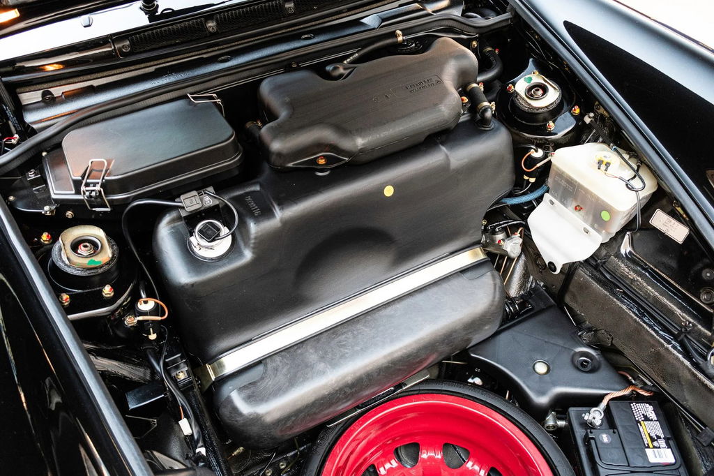 Porsche 964 Carrera 4