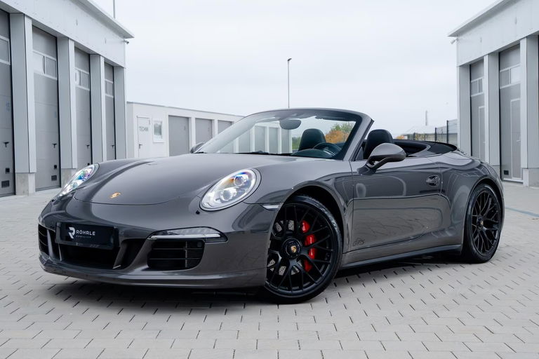Porsche 991 Carrera 4 GTS