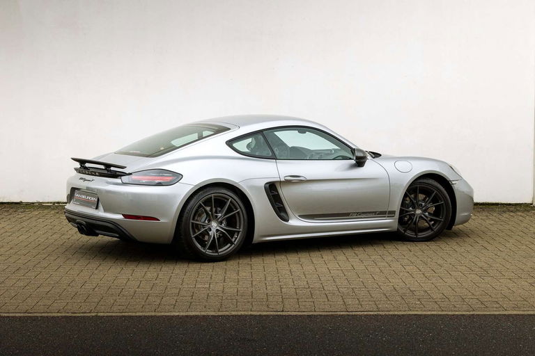 Porsche 718 Cayman T