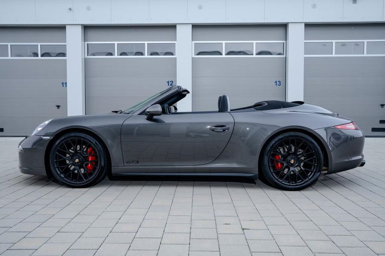 Porsche 991 Carrera 4 GTS
