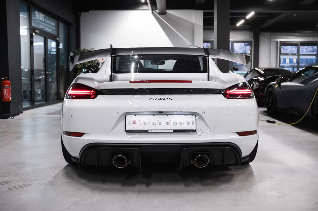 Porsche 718 Cayman GT4 RS