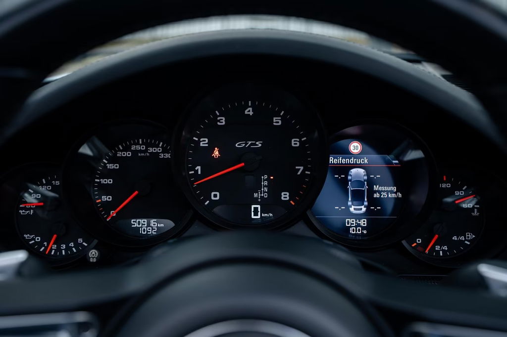 Porsche 991.2 Carrera 4 GTS