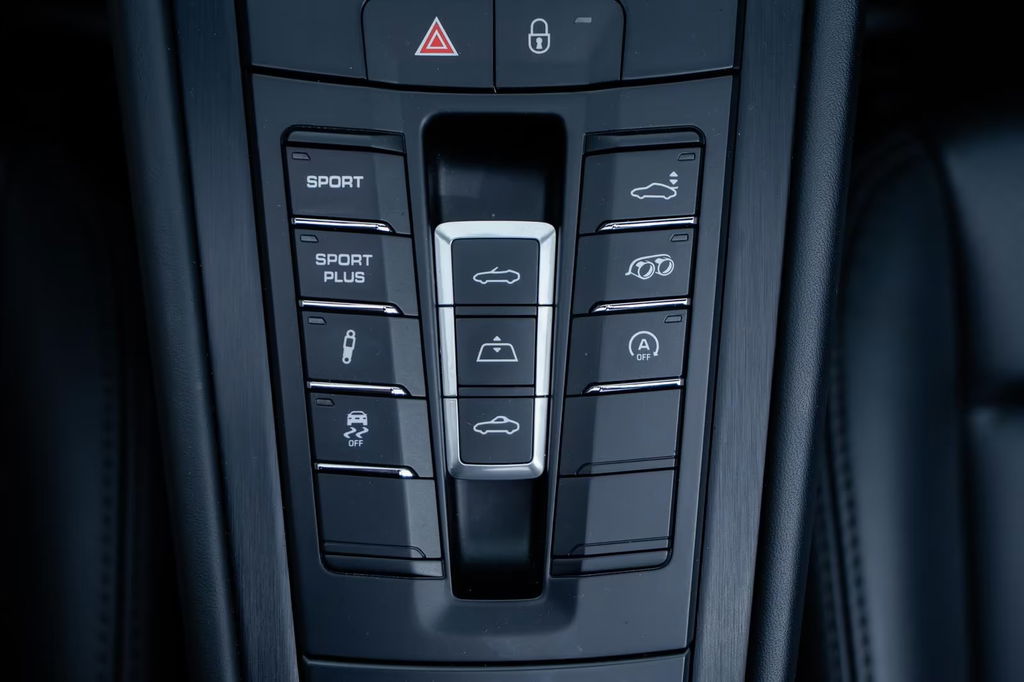 Porsche 991 Carrera 4 GTS