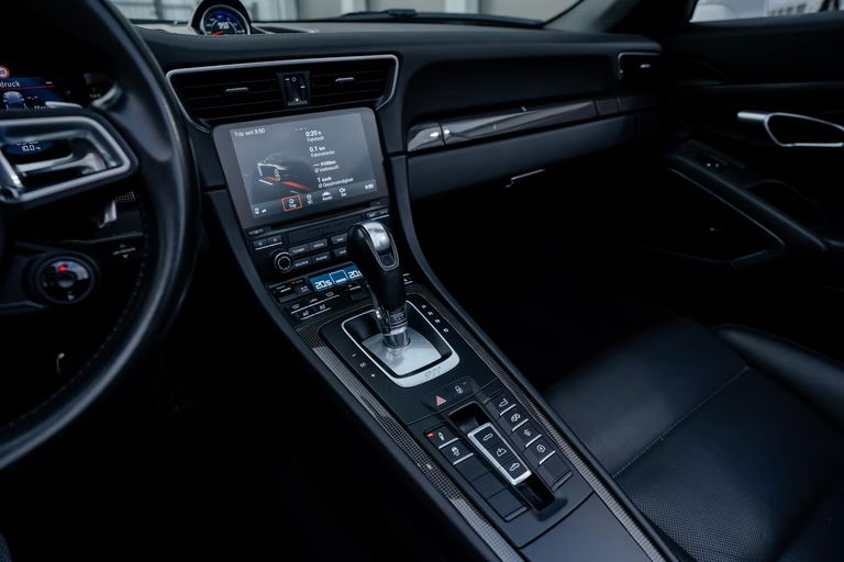 Porsche 991.2 Carrera 4 GTS