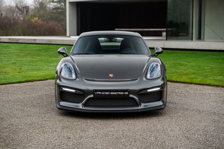 Porsche 981 Cayman GT4