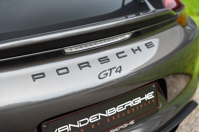 Porsche 981 Cayman GT4