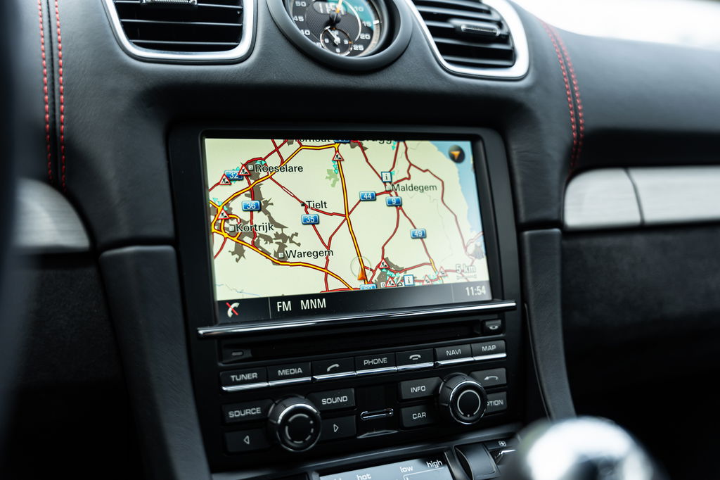 Porsche 981 Cayman GT4