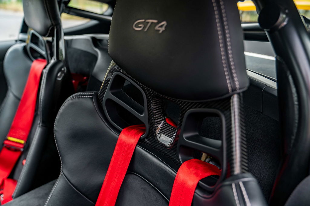 Porsche 981 Cayman GT4