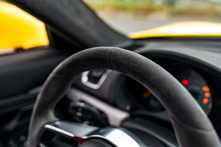 Porsche 981 Cayman GT4