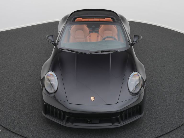 Porsche 992.2 Carrera GTS