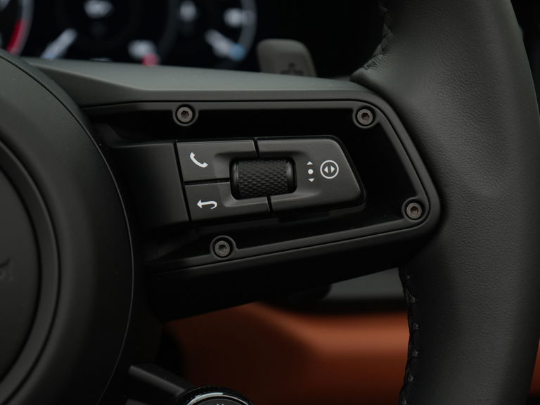 Porsche 992.2 Carrera GTS