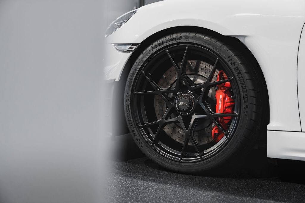 Porsche 718 Cayman GT4 RS