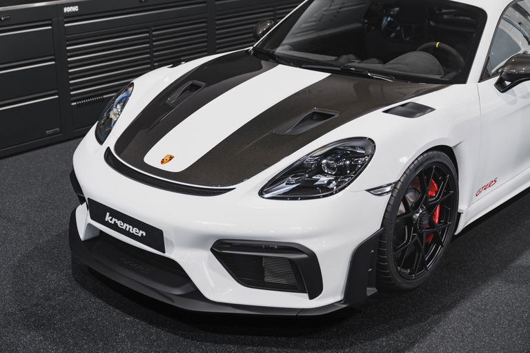 Porsche 718 Cayman GT4 RS