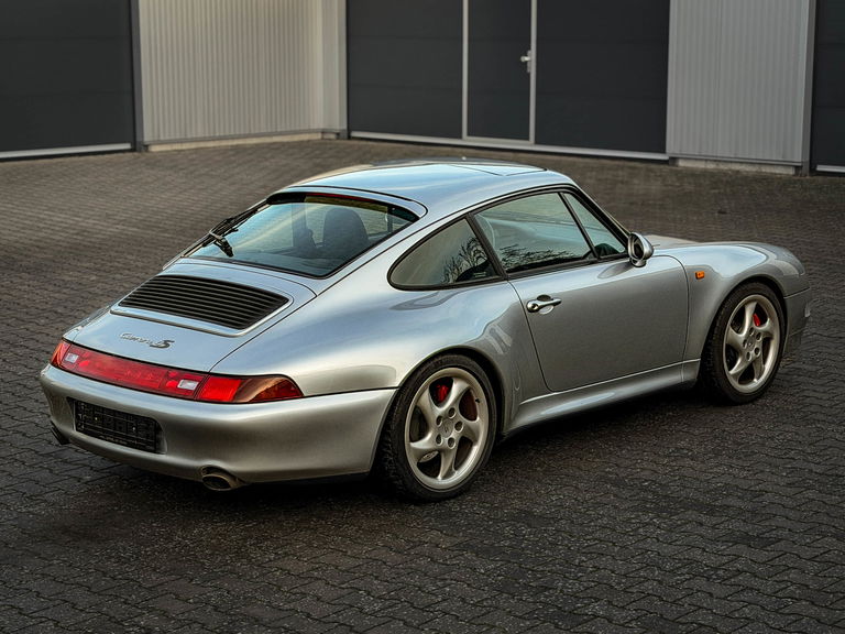 Porsche 993 Carrera 4S