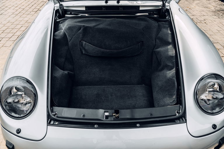 Porsche 993 Carrera 4