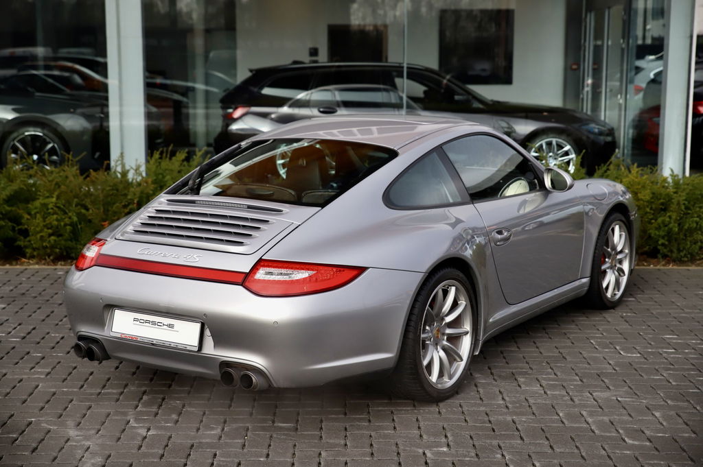 Porsche 997.2 Carrera 4S