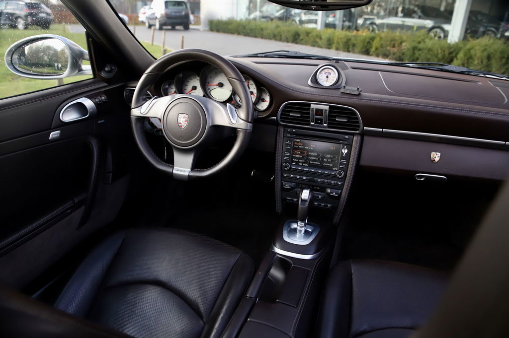 Porsche 997.2 Carrera 4S