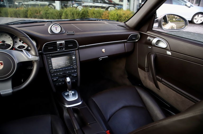 Porsche 997.2 Carrera 4S