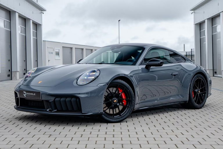 Porsche 992.2 Carrera GTS