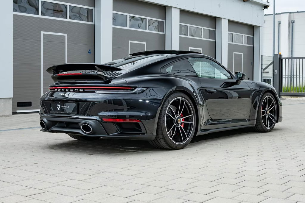 Porsche 992 Turbo