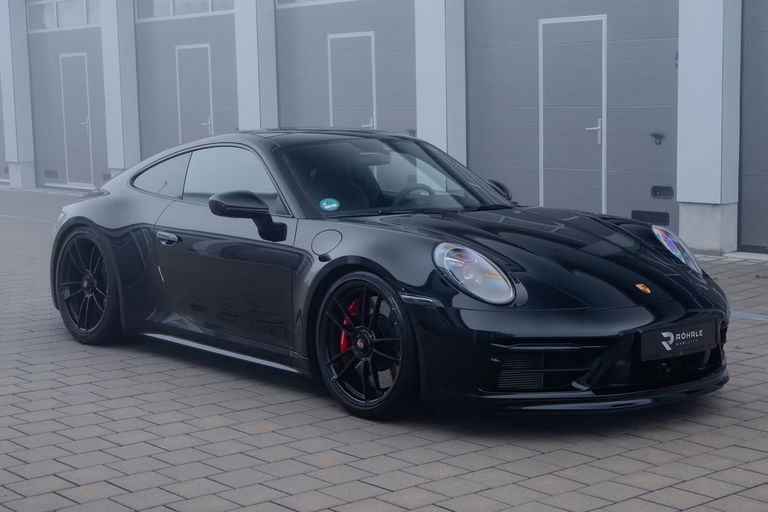 Porsche 992 Carrera GTS