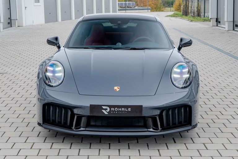 Porsche 992.2 Carrera GTS
