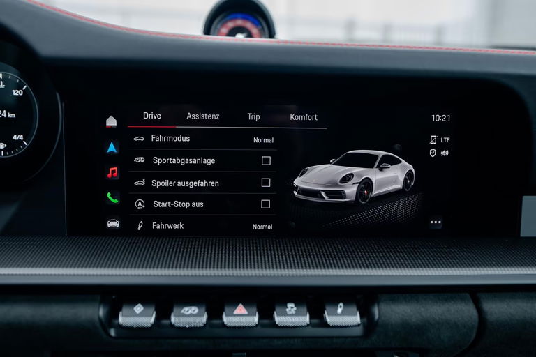 Porsche 992 Carrera GTS