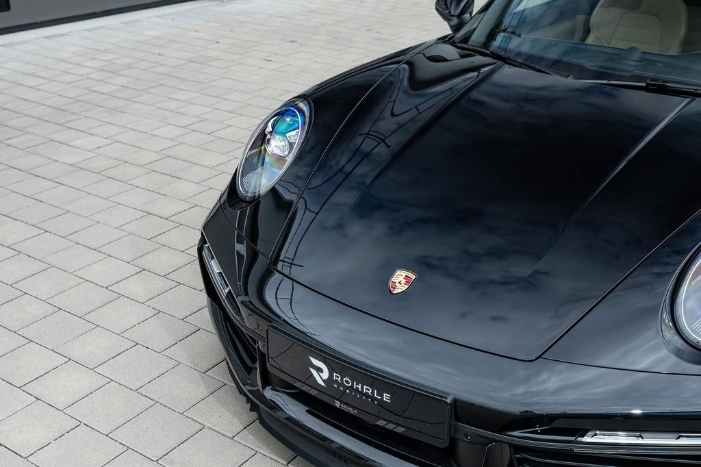 Porsche 992 Turbo