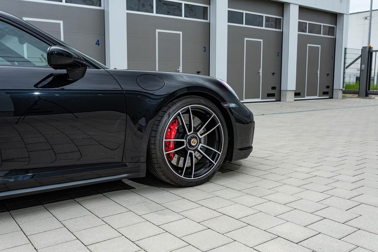 Porsche 992 Turbo