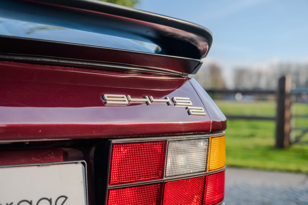 Porsche 944 S2 Coupé