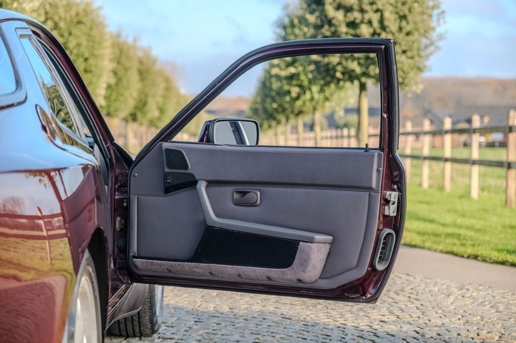 Porsche 944 S2 Coupé