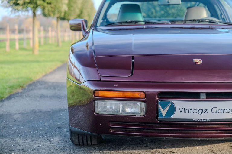 Porsche 944 S2 Coupé