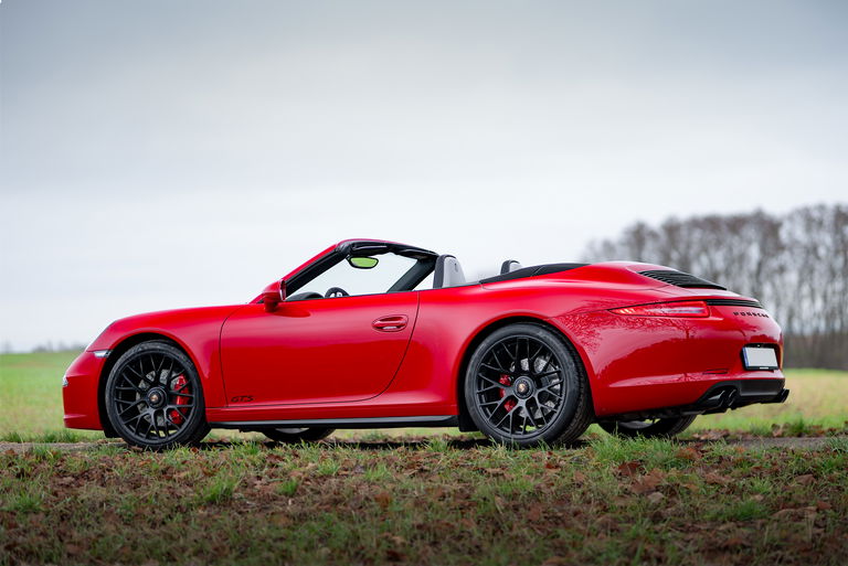 Porsche 991 Carrera GTS